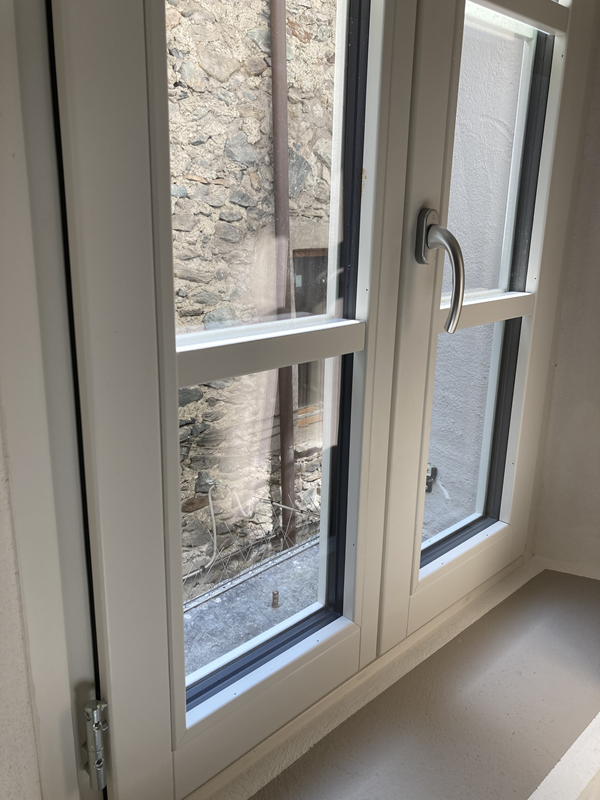 Infissi moderni con doppi vetri