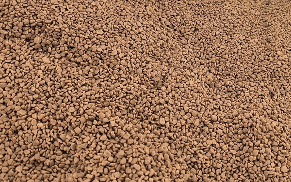 alternative da bruciare nella stufa a pellet per risparmiare