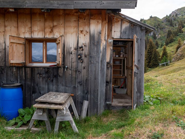 arrestato l'autore di molteplici furti con scasso in bregaglia