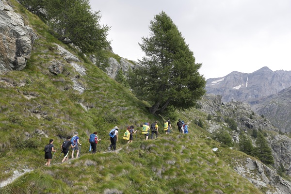 camminare per dimagrire il mito dei 10.000 passi
