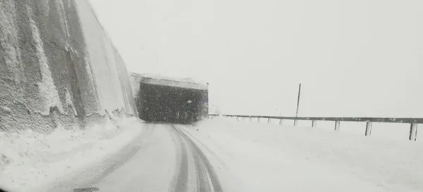 come montare le catene da neve