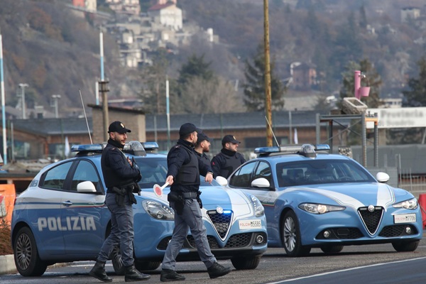 controlli straordinari della polizia in alta valtellina
