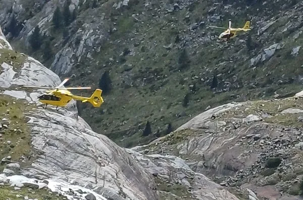 elicottero soccorso alpino cosa fare quando arriva