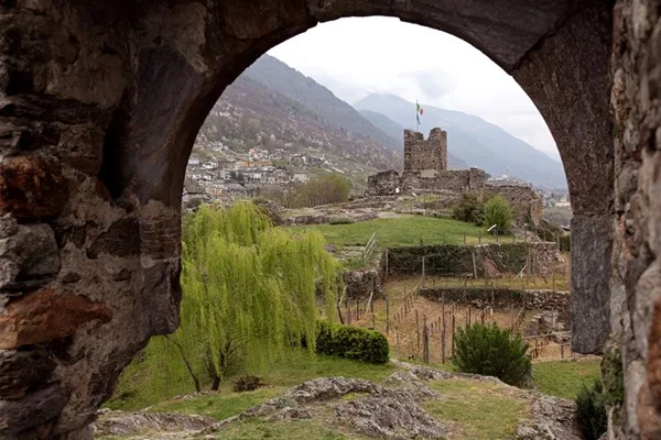 escursione sondrio ponte cassandre castel grumello