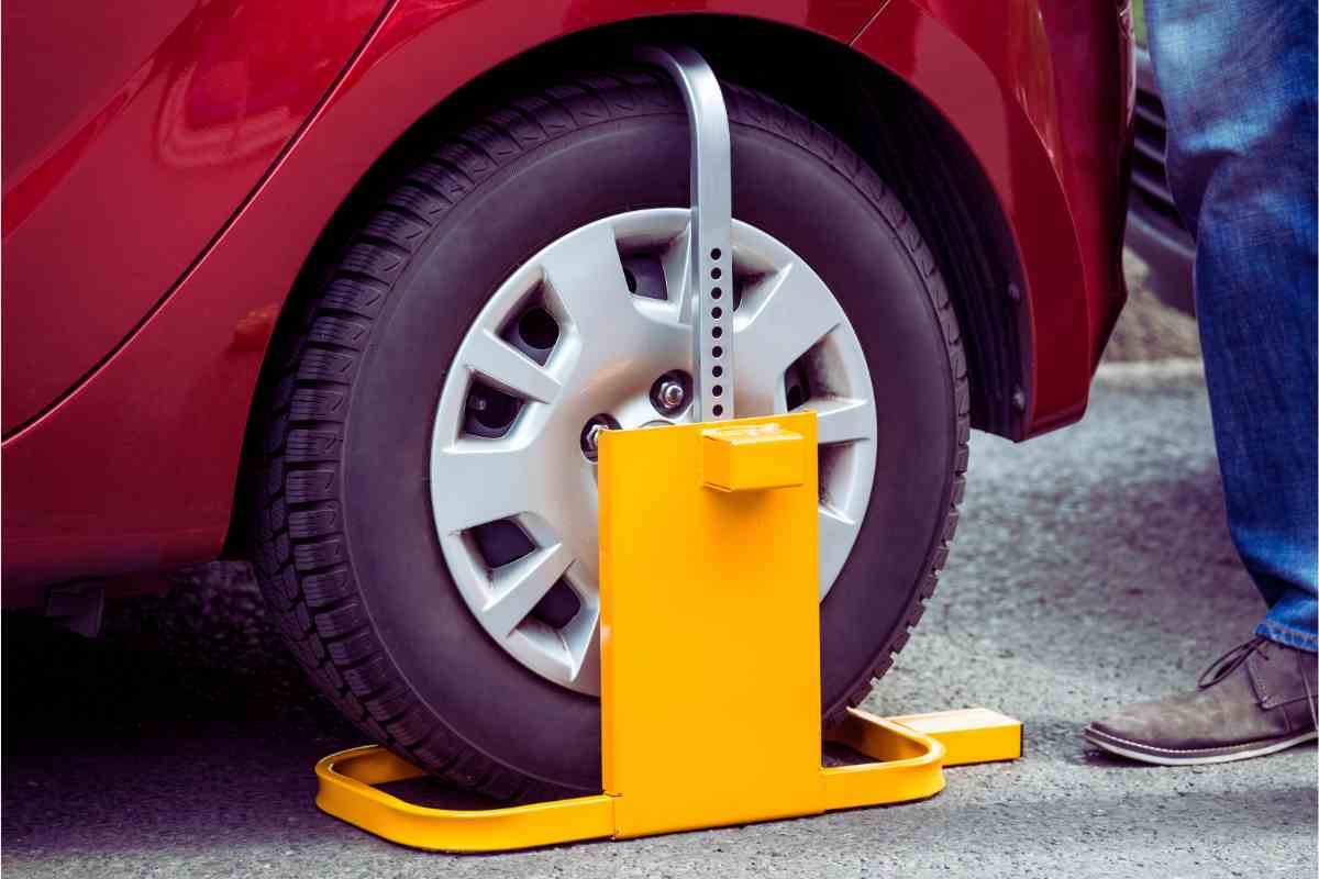 Migliaia di fermi amministrativi auto dall’Agenzia delle Entrate|Migliaia di fermi amministrativi auto dall’Agenzia delle Entrate