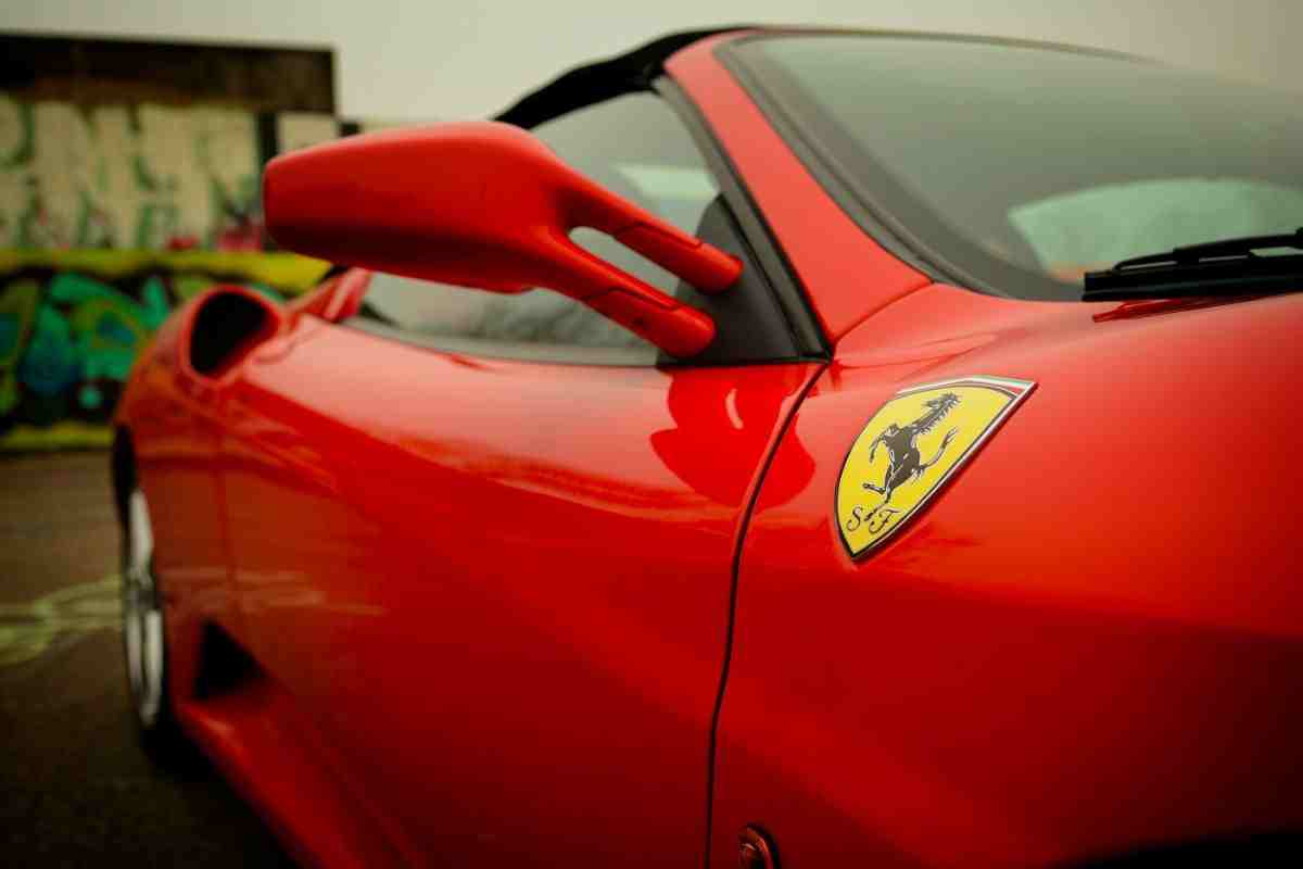 ferrari|ferrai