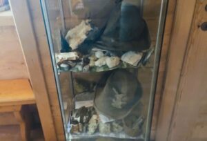 i cappelli da alpino ritrovati in val zebrù