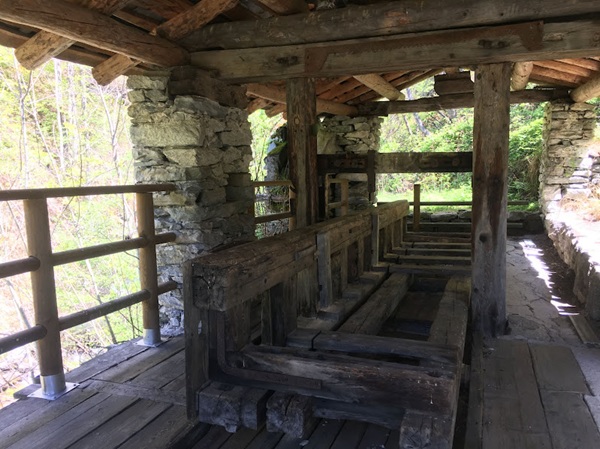 i borghi fantasma della valchiavenna