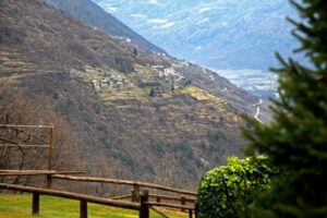 il sentiero del contrabbando a tirano