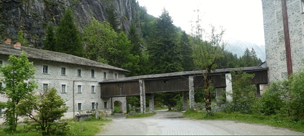 il sentiero sensoriale dei bagni di masino