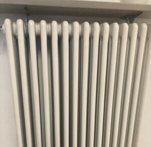 il trucco del nodo per pulire i termosifoni cos’è e perché funziona