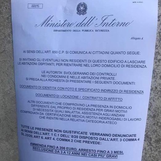 il volantino truffa appeso sulle case