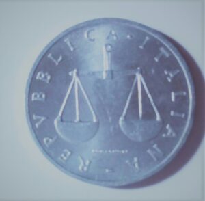 la 1 lira arancia del 1947 un tesoro numismatico