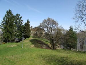 la chiesa di santo stefano a teglio