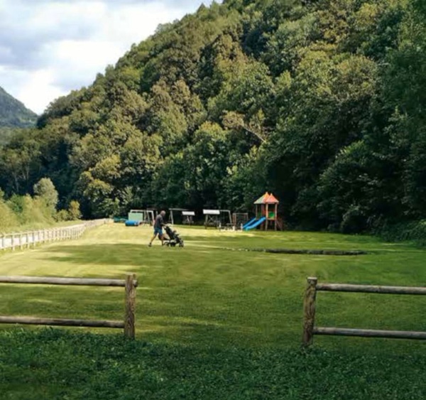 la via dei giochi a villa di chiavenna