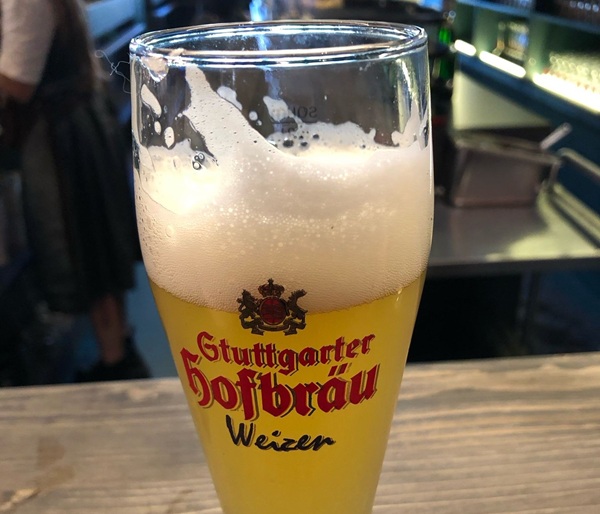 ma cifre impressionanti la paga dei camerieri all'oktoberfest