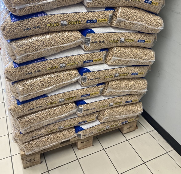 le stufe a pellet consumano aria interna