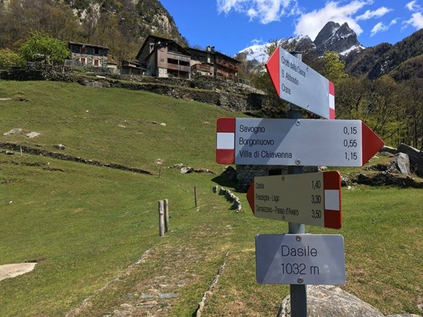 le valli segrete della valchiavenna natura pura e borghi sospesi nel tempo