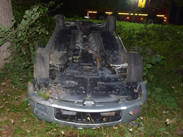 neopatentato si ribalta con l'auto a vicosoprano