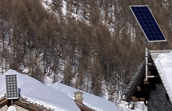 ghiaccio e pannelli solari