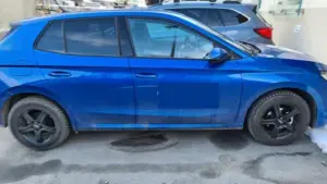 nuove luci obbligatorie sulle auto chi deve montarle