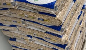 perché il vento spegne la stufa a pellet|Sacchi di pellet da 15 kg