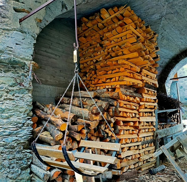 quale legna brucia meglio