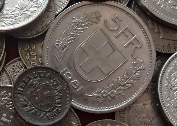 quanto guadagna netto in euro una badante in svizzera