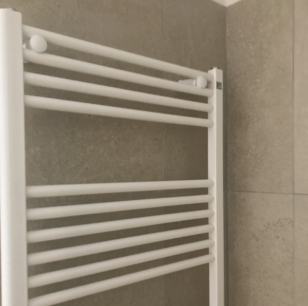 se un termosifone scalda meno degli altri