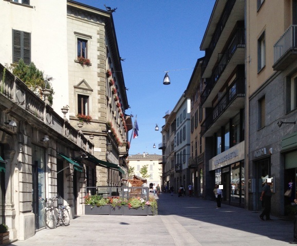 shopping valtellina|latteria di chiuro
