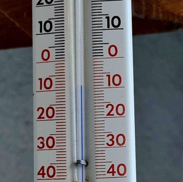 si abbassa la bolletta chiudendo alcuni termosifoni