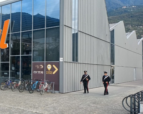 la guardia di finanza sequestra 16 milioni a iperal