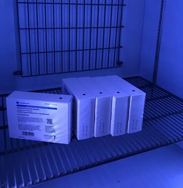 vaccino covid primavera 2021 conservato nel congelatore|Richiamo prodotti alimentari