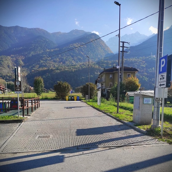 nuova area attrezzata per la sosta camper a castello dell'acqua